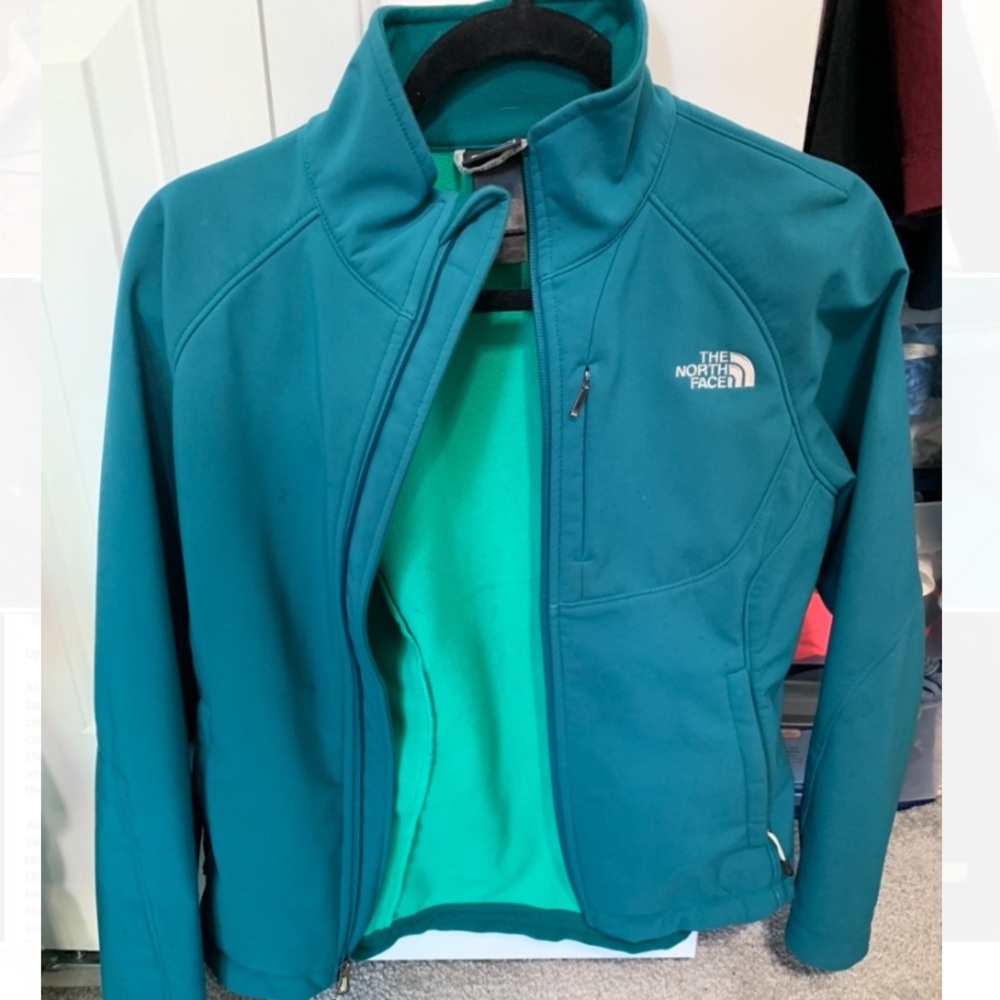 Women’s Northface Jacket